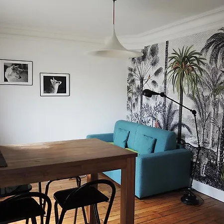 2 Pieces Avec Balcon Plein Sud דירה