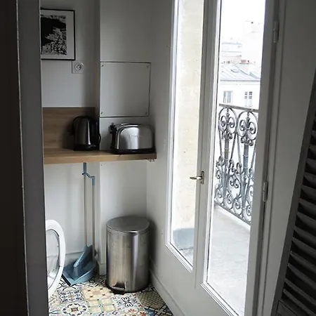 2 Pieces Avec Balcon Plein Sud