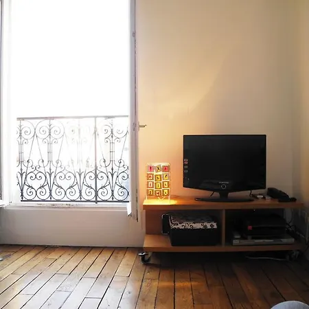 2 Pieces Avec Balcon Plein Sud Apartment