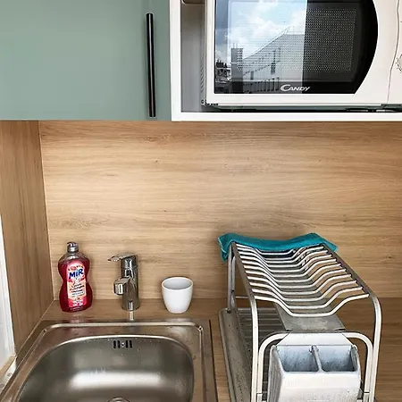 2 Pieces Avec Balcon Plein Sud アパート