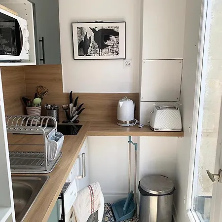 아파트 2 Pieces Avec Balcon Plein Sud *